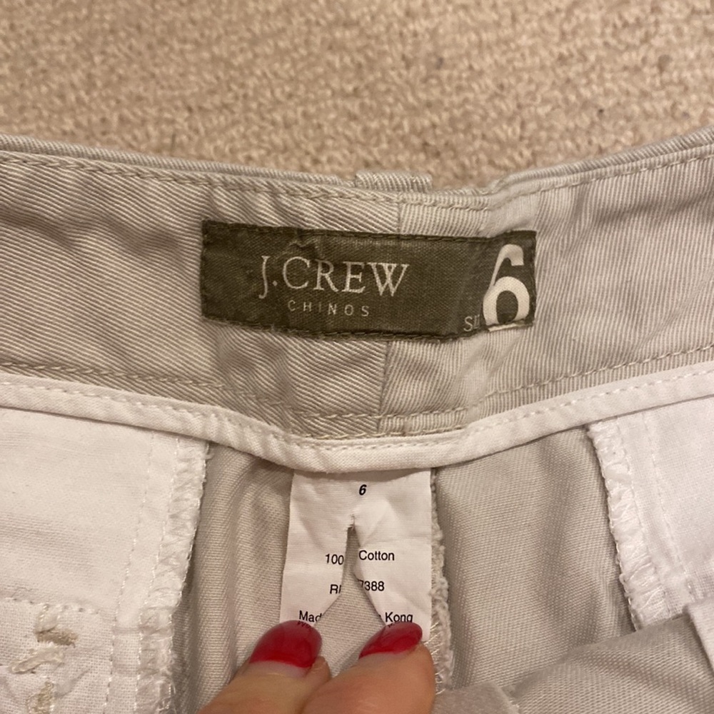 J. Crew women’s khaki shorts - Picture 2 of 4